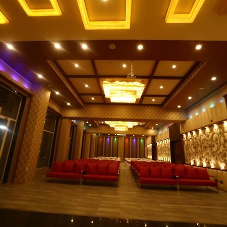 Park Avenue And Resorts Sikar Buitenkant foto