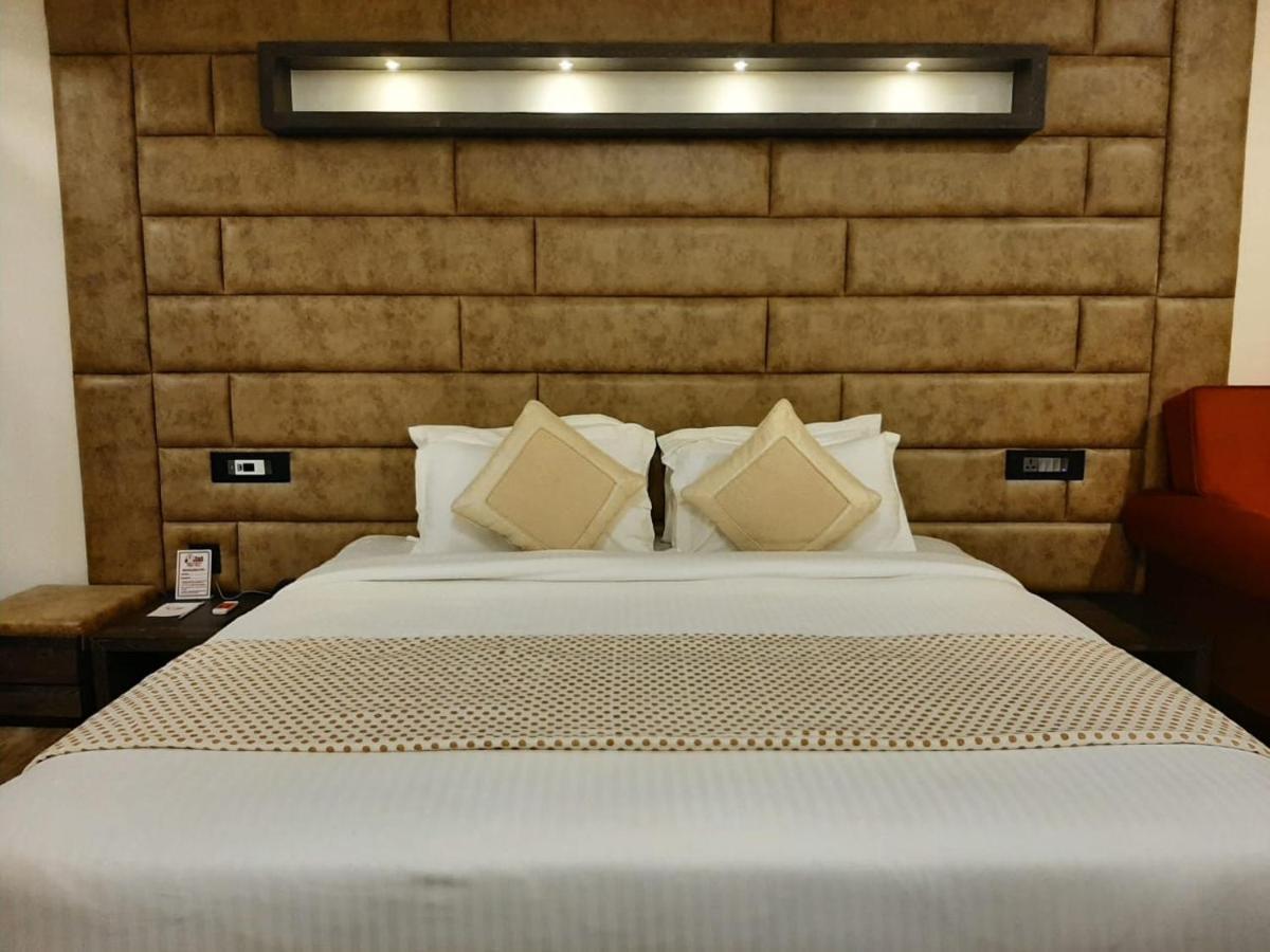 Park Avenue And Resorts Sikar Buitenkant foto