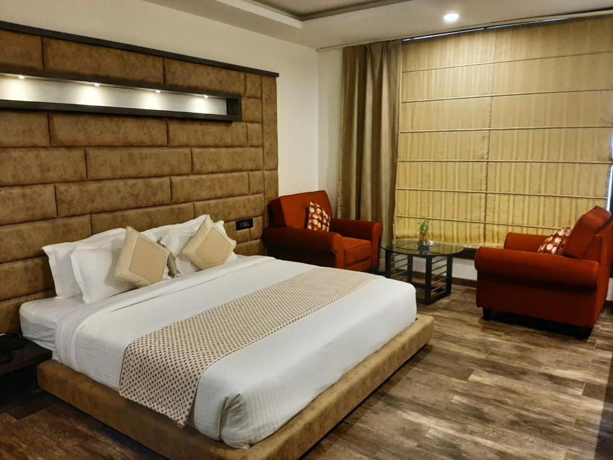 Park Avenue And Resorts Sikar Buitenkant foto
